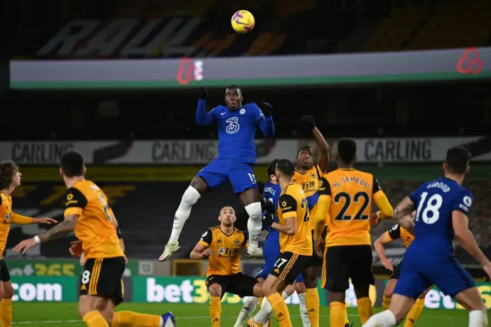 Framed Print : Chelsea's Kurt Zouma Heads the Ball in Empty Molineux Against Wolverhampton Wanderers - Premier League (15.12.20) Framed Print : Chelsea's Kurt Zouma Heads the Ball in Empty Molineux Against Wolverhampton Wanderers - Premier League (15.12.20)