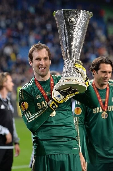 Chelsea's Petr Cech Triumphs: UEFA Europa League Victory (Chelsea vs Benfica, Amsterdam Arena, 2013)