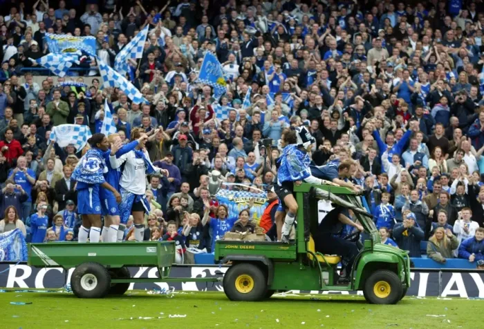 Framed Print : Chelsea's Premier League Champions: A Unique Victory Celebration with Huth, Cudicini, Carvalho, Pidgeley, Forsell, and Drogba on a Tractor Framed Print : Chelsea's Premier League Champions: A Unique Victory Celebration with Huth, Cudicini, Carvalho, Pidgeley, Forsell, and Drogba on a Tractor