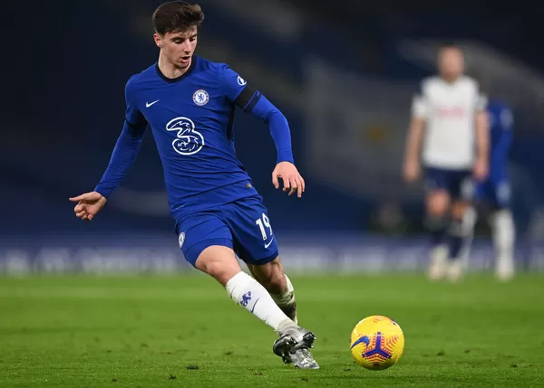 Behind Closed Doors: Mason Mount in Action for Chelsea vs. Tottenham, Premier League (London, 2020)