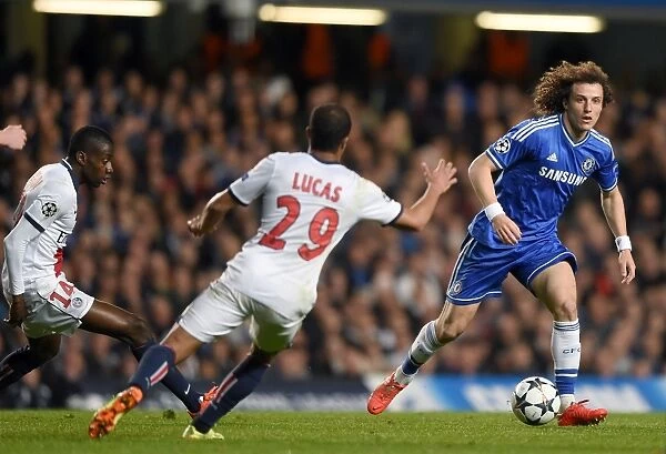 David Luiz Outmaneuvers Lucas Moura: Chelsea's Thrilling Moment vs. Paris Saint-Germain in the UEFA Champions League Quarterfinals (April 2014)
