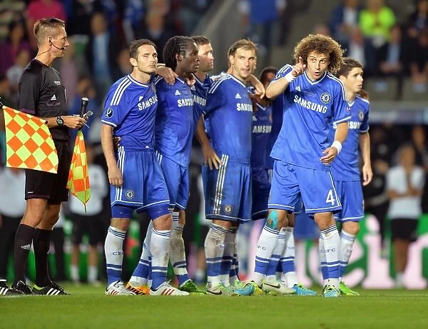 David Luiz's Decisive Moment: Chelsea's Penalty Showdown Victory over Bayern Munich in UEFA Super Cup