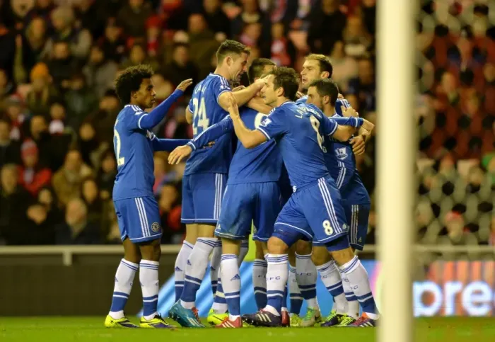 Framed Print : Frank Lampard's Epic Goal Celebration: Chelsea's First at Sunderland (December 2013)