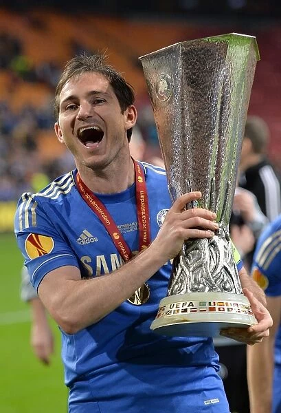 Frank Lampard's Europa League Triumph: Chelsea's Victory over Benfica (Amsterdam Arena, 2013)