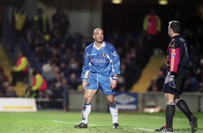 Framed Print : Gianluca Vialli Leads Chelsea at Stamford Bridge Against Crystal Palace, March 1998 Framed Print : Gianluca Vialli Leads Chelsea at Stamford Bridge Against Crystal Palace, March 1998