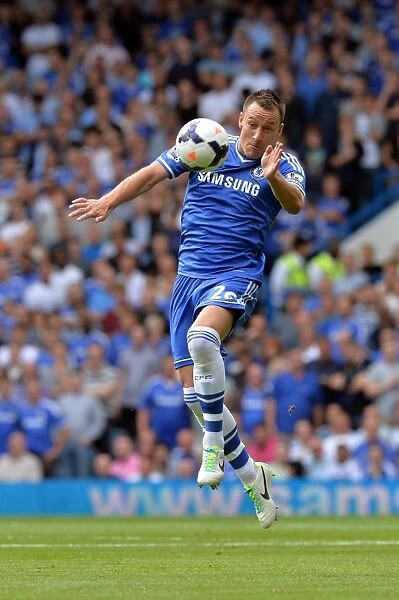 John Terry in Action: Chelsea vs. Hull City Tigers, Barclays Premier League, Stamford Bridge (18.08.2013)