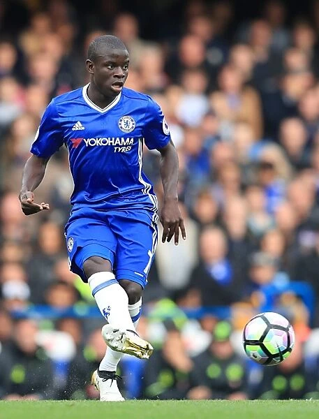 N'Golo Kante in Action: Chelsea vs Manchester United, Premier League