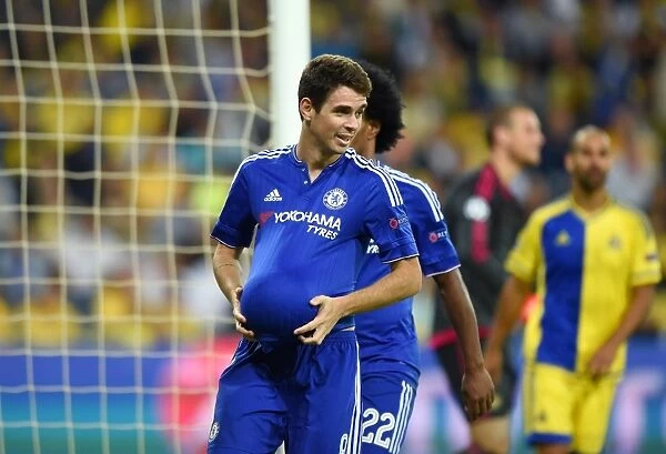 Oscar's Triple: Chelsea's Star Player Celebrates Third Goal vs. Maccabi Tel Aviv in UEFA Champions League (November 2015)
