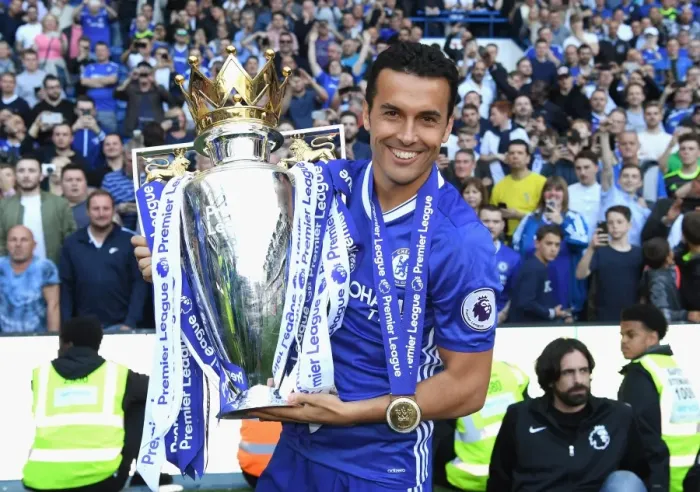 Framed Print : Pedro's Thrilling Title-Winning Celebration: Chelsea Clinch Premier League at Stamford Bridge