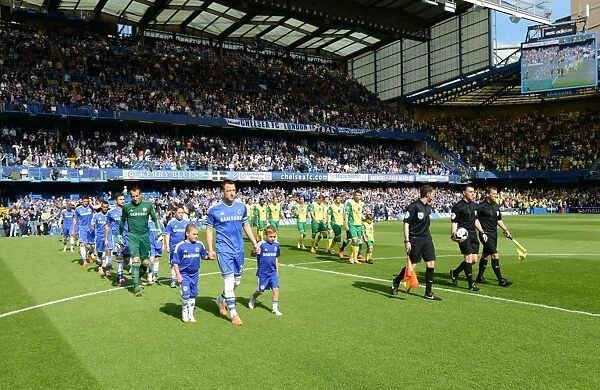 Premier League Showdown: Chelsea vs. Norwich City - Players Take the Field at Stamford Bridge (4th May 2014)