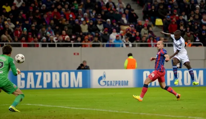 Framed Print : Ramires Scores Chelsea's Third: Steaua Bucharest vs. Chelsea, UEFA Champions League, Group E (1st October 2013)