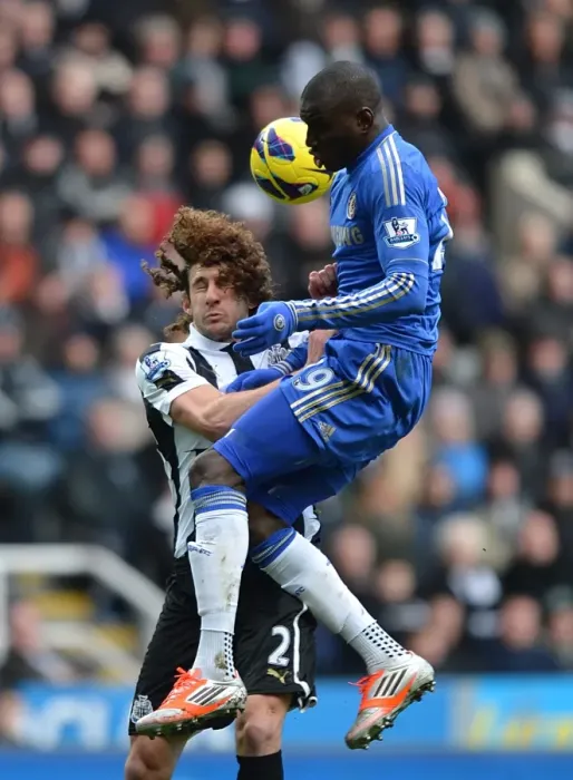 Framed Print : Soccer - Barclays Premier League - Newcastle United v Chelsea - St James Park Framed Print : Soccer - Barclays Premier League - Newcastle United v Chelsea - St James Park