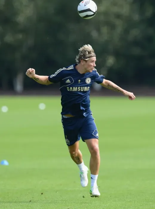 Framed Print : Soccer - Chelsea Training Session - Chelsea Training Ground
