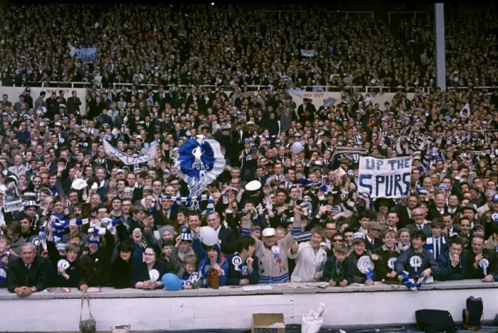 Framed Print : Soccer - FA Cup - Final - Chelsea v Tottenham Hotspur Framed Print : Soccer - FA Cup - Final - Chelsea v Tottenham Hotspur
