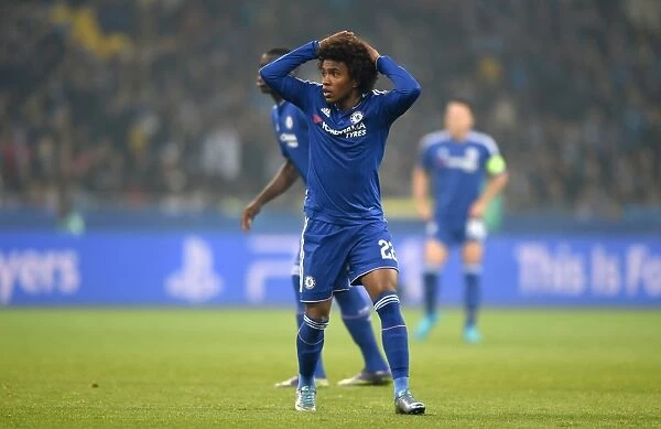 Willian's Heartbreaking Miss: Chelsea's Disappointing Night Against Dynamo Kiev in the UEFA Champions League (October 2015)