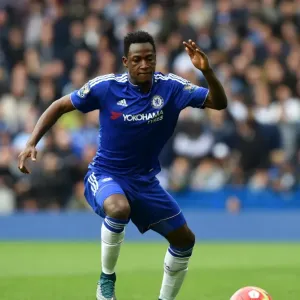 El debut de la Liga Premier de Baba Rahman: Chelsea contra Aston Villa (octubre del 2015) El debut de la Liga Premier de Baba Rahman: Chelsea contra Aston Villa (octubre del 2015)
