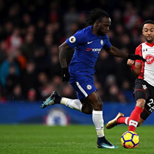 Battle for Possession: Moses vs. Redmond at Stamford Bridge - Chelsea vs. Southampton, Premier League