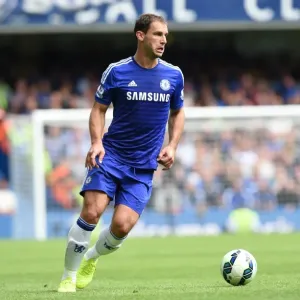 Branislav Ivánović en el Estadio de Stamford Bridge: Chelsea contra Leicester City - Liga Premier Barclays del Reino Unido, 2014