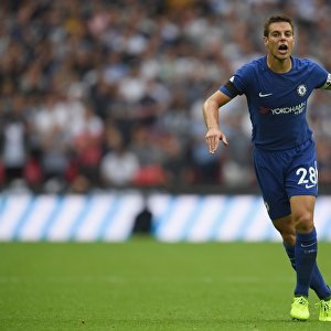 Cesar Azpilicueta in Action: Premier League 2017 - Chelsea vs. Tottenham (Away)