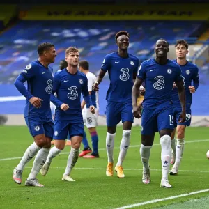 Chelsea Celebrate Zouma's Goal Print