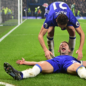 Chelsea Duo Cahill and Matic Celebrate Second Goal Against Hull City