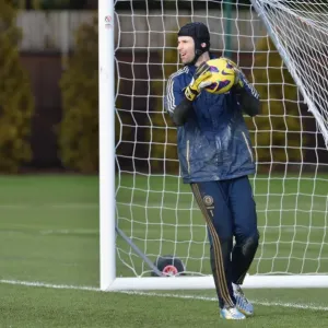Le Chelsea FC : Petr Cech en action au centre de formation de Cobham - Préparation pour la bataille du championnat Barclays Première Ligue Le Chelsea FC : Petr Cech en action au centre de formation de Cobham - Préparation pour la bataille du championnat Barclays Première Ligue