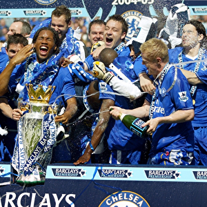 Chelsea Football Club: Premier League Champions 2004-2005 - Triumphant Celebration with the FA Barclays Premiership Trophy