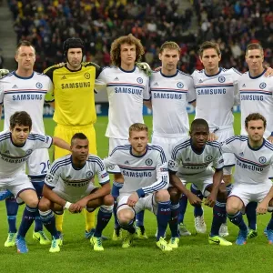 Chelsea Players Unite for Pre-Match Photo Print