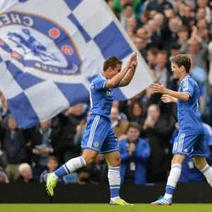La celebración de Chelsea con Azpilicueta y Óscar en un triunfo emocionante: El gol de Óscar contra el Cardiff City del 21 de septiembre de 2013