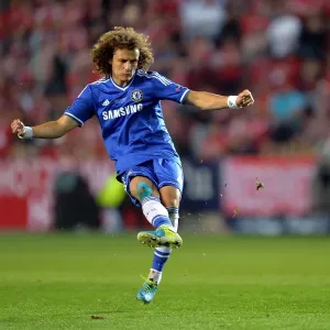 David Luiz Print - Chelsea FC UEFA Super Cup Action Photo David Luiz Print - Chelsea FC UEFA Super Cup Action Photo