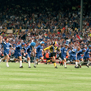 Chelsea's FA Cup Victory: A Thrilling Moment of Triumph (1990s)