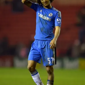 Nathan Ake de Chelsea celebra la victoria en el quinto rondeo del FA Cup contra Middlesbrough