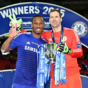 Chelsea's Triumph: Drogba and Cech Rejoice in Carling Cup Victory Print