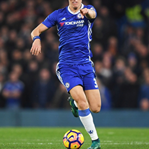 David Luiz in Action: Chelsea vs. Tottenham Premier League Clash at Stamford Bridge