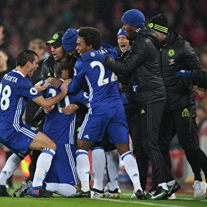 David Luiz Scores the Opener: Chelsea's Thrilling Victory at Anfield (31-01-2017)