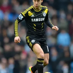 El Eden Hazard en Acción: Partido de la Supercopa entre el Manchester United y el Chelsea en Estadio del Ciudad de Mánchester (2 febrero 2013)