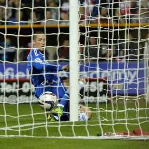 Fernando Torres Anota su primer gol de la temporada del Chelsea en el partido entre Swindon y el Chelsea (24 de septiembre de 2013) Fernando Torres Anota su primer gol de la temporada del Chelsea en el partido entre Swindon y el Chelsea (24 de septiembre de 2013)