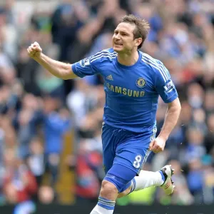 Frank Lampard Print: Chelsea Goal Celebration