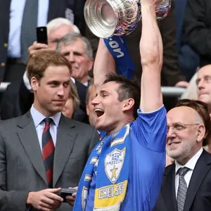 Triumpho de la Copa FA del Frank Lampard : La victoria de Chelsea sobre el Manchester United en Wembley (2007) Triumpho de la Copa FA del Frank Lampard : La victoria de Chelsea sobre el Manchester United en Wembley (2007)