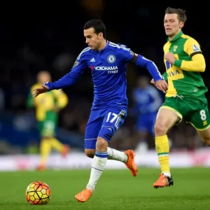 Print of Pedro in action against Jonny Howson at Stamford Bridge Print of Pedro in action against Jonny Howson at Stamford Bridge