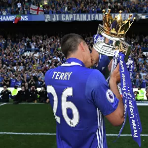 John Terry's Triumph: Chelsea Clinch Premier League Title vs Sunderland