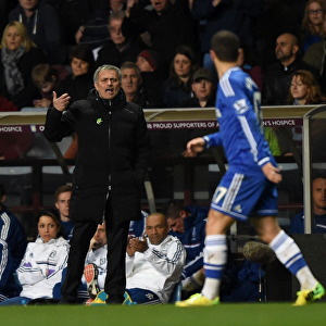 Jose Mourinho: Intense Instructions at Villa Park - Aston Villa vs. Chelsea, Barclays Premier League (15th March 2014)