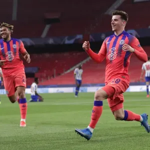 Mason Mount Scores for Chelsea in Empty Estadio Ramon Sanchez Pizjuan: FC Porto vs Chelsea, UEFA Champions League Quarterfinal Mason Mount Scores for Chelsea in Empty Estadio Ramon Sanchez Pizjuan: FC Porto vs Chelsea, UEFA Champions League Quarterfinal