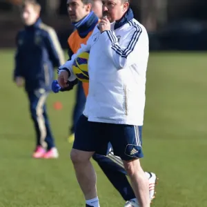 Rafaël Benítez dirige la séance de formation de Chelsea FC au terrain de Cobham (Premier League) Rafaël Benítez dirige la séance de formation de Chelsea FC au terrain de Cobham (Premier League)