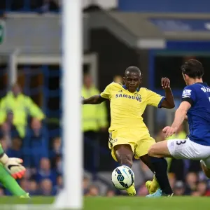 Ramires Scores Chelsea's Fifth Goal Print Ramires Scores Chelsea's Fifth Goal Print