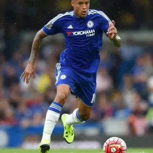 Robert Kenedy Print - Barclays Premier League Matchday Photo Robert Kenedy Print - Barclays Premier League Matchday Photo