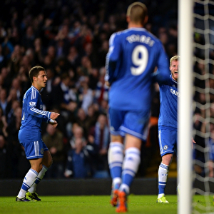 Soccer - Barclays Premier League - Chelsea v Manchester City - Stamford Bridge