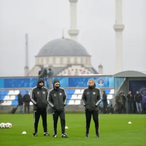 Chelsea Training Print - Jose Mourinho at Kasimpasa SK Facility Chelsea Training Print - Jose Mourinho at Kasimpasa SK Facility