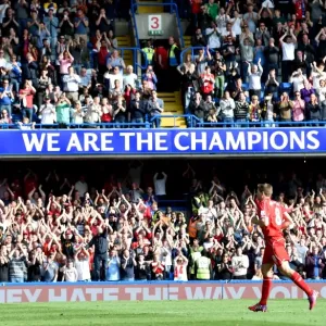 Steven Gerrard Print - Standing Ovation at Stamford Bridge