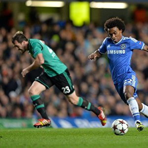 Willian's Thrilling Performance: Chelsea vs. Schalke 04 - UEFA Champions League Group E (6th November 2013)